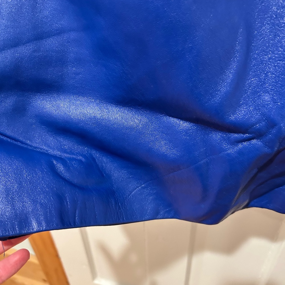 Vintage blue high waisted leather skirt - Picture 12 of 15
